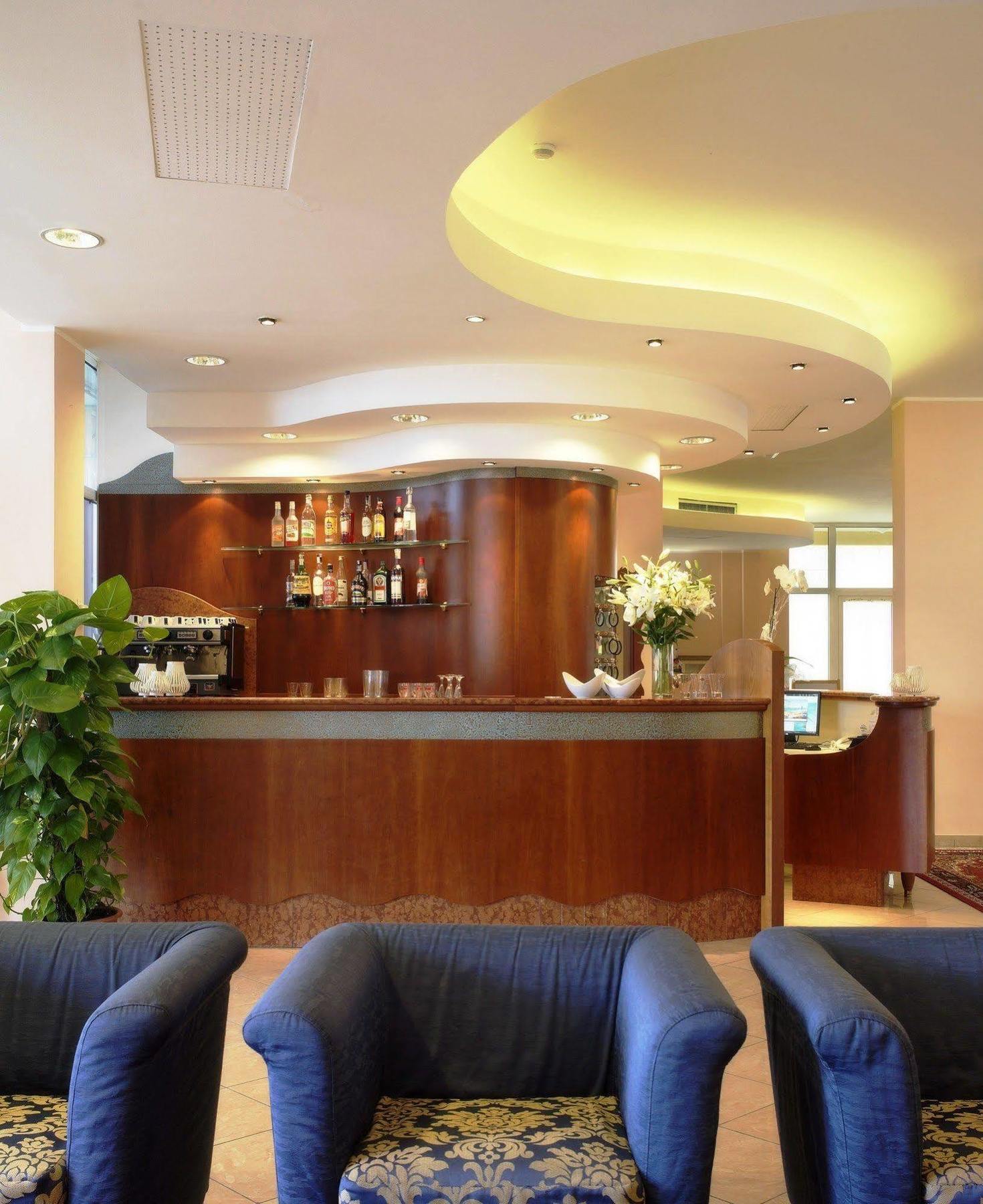 Apart-hotel Piccadilly 3*